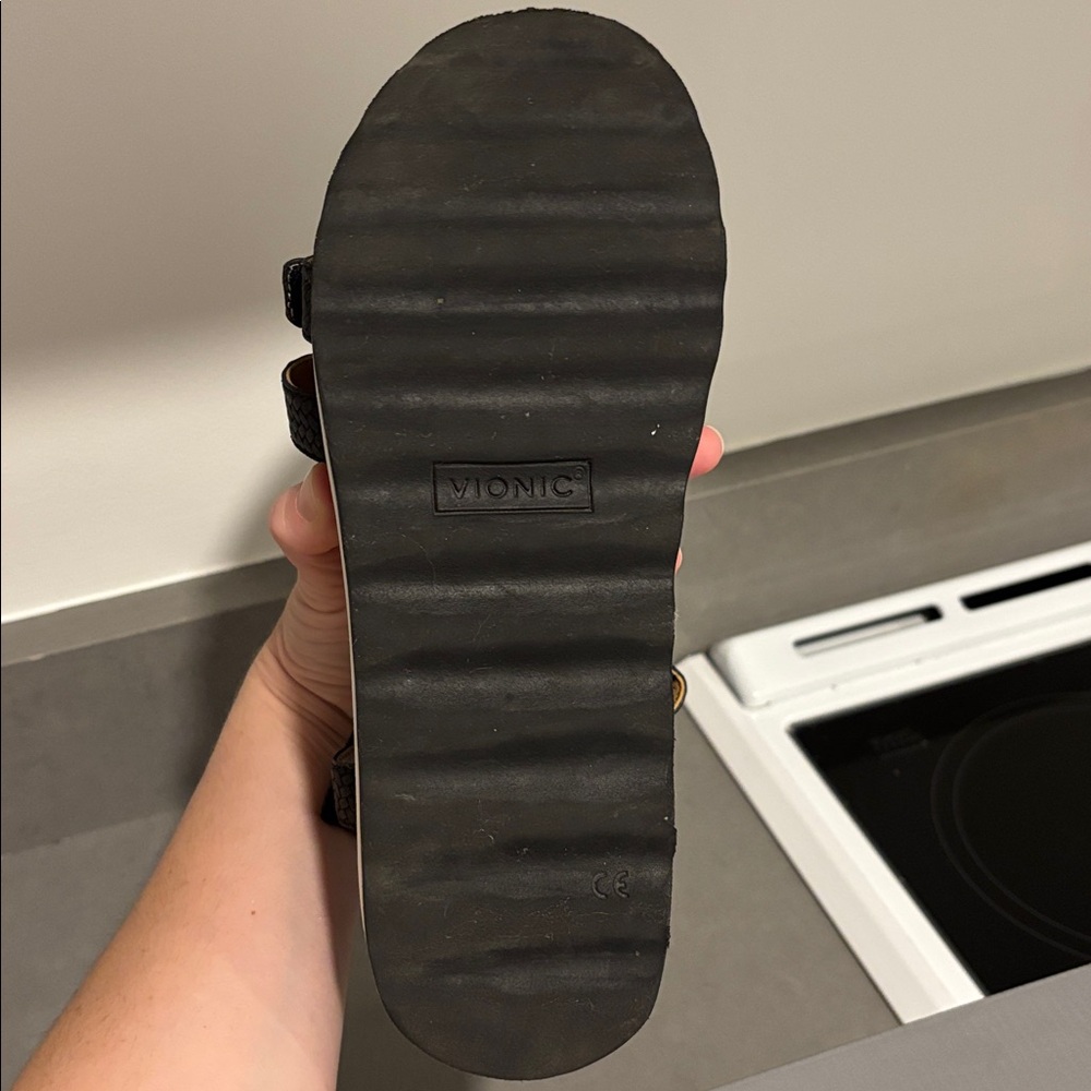 Vionic Women’s Platform Sandals With Adjustable S… - image 7